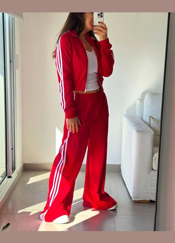 Костюм жіночій - двійка, спортивний